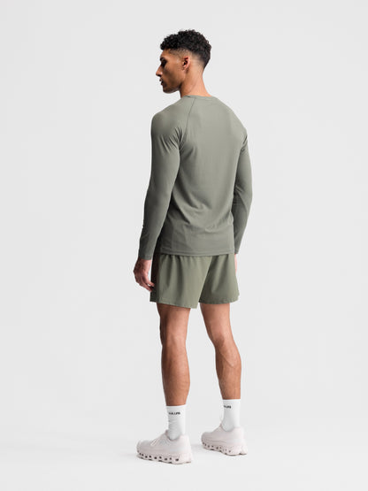 Everyday Essential Short 5"